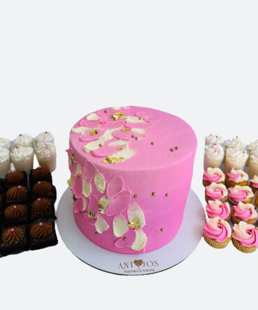 Combo torta 1/2 libra más 36 dulces